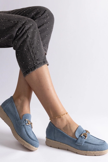 Sinised naiste kingad... 2