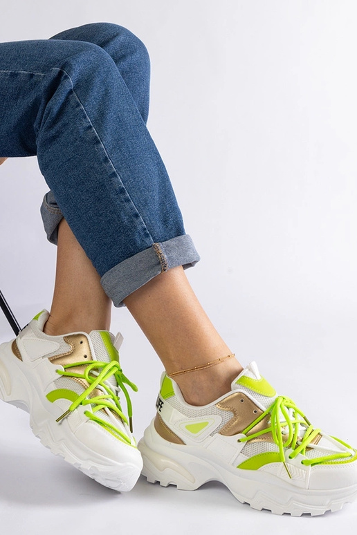 Valged sporditossud Sulamita Valged sporditossud Sulamita