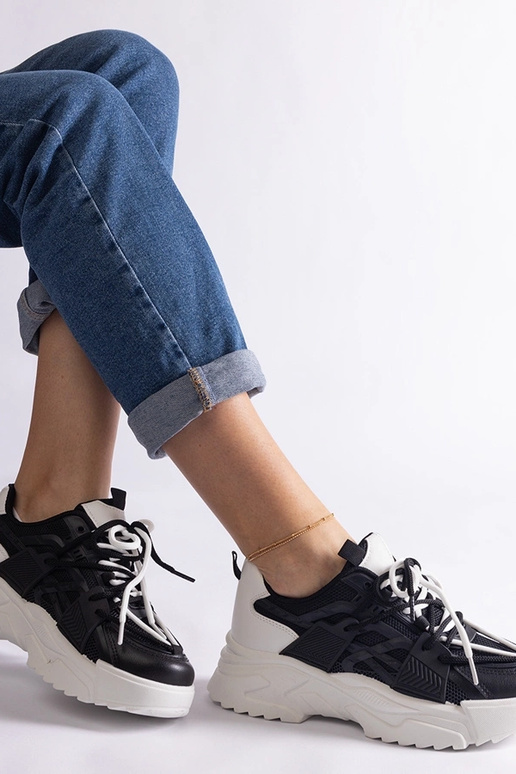 Mustad Alva naiste sporditossud Mustad Alva naiste sporditossud