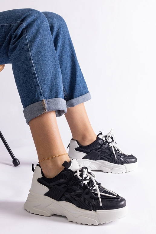 Mustad Alva naiste sporditossud Mustad Alva naiste sporditossud