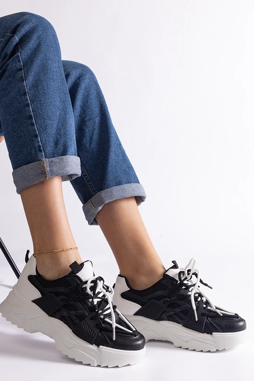 Mustad Alva naiste sporditossud Mustad Alva naiste sporditossud