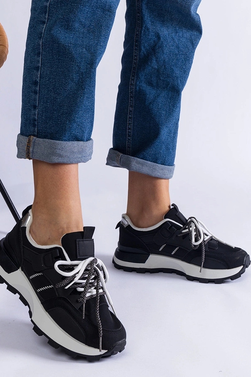 Mustad Adalia naiste sporditossud Mustad Adalia naiste sporditossud