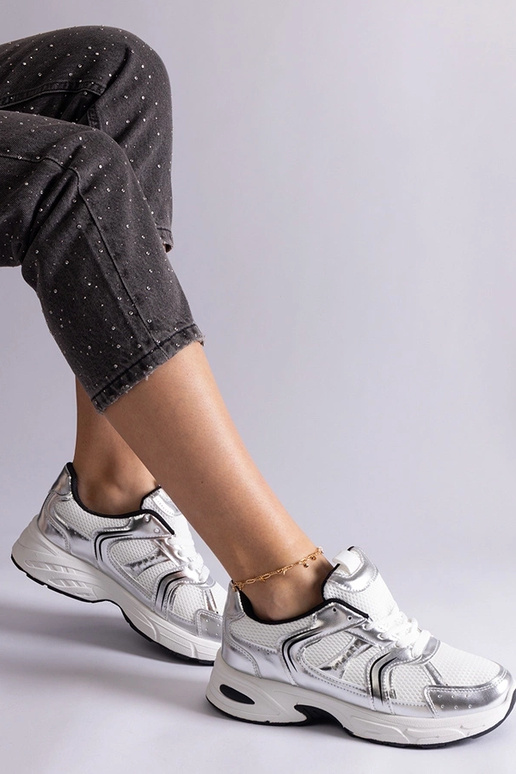 Valged ja hõbedased Ena sporditossud Valged ja hõbedased Ena sporditossud