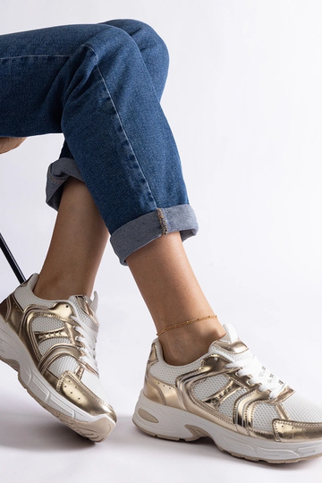 Valged ja kuldsed Ena...