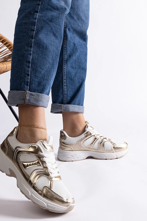 Valged ja kuldsed Ena sporditossud