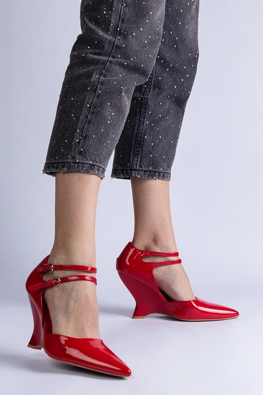 Punased Vizario pandlaga kiiluga...