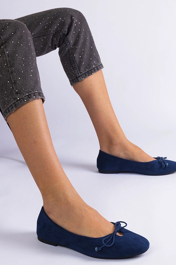 Tumesinised balletikorterid... 2