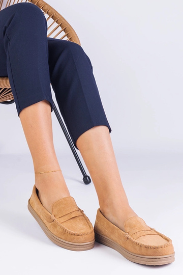 Pruunid naiste kingad...