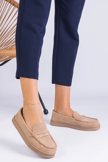 Kreemi värvi naiste kingad... 2