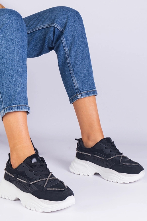 Mustad naiste tossud, mis on...