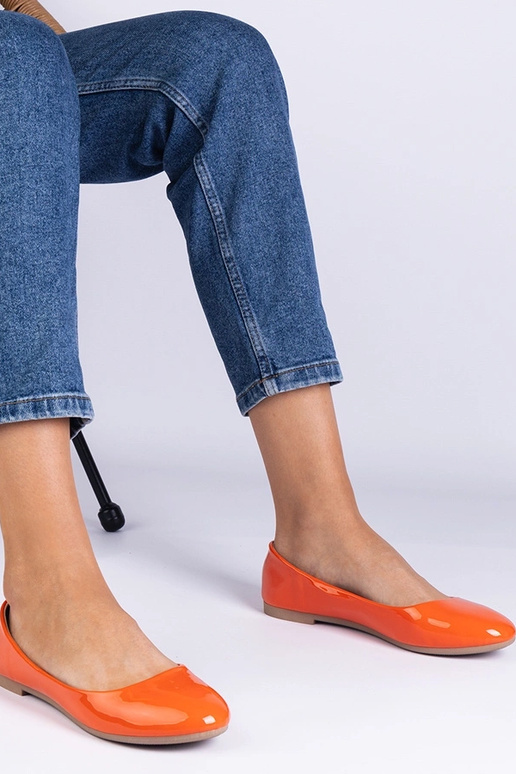 Aurika Oranžid lakknahast...