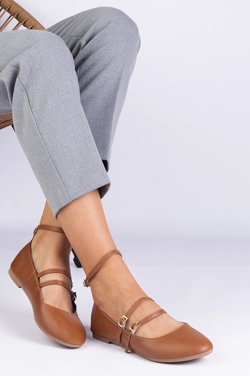 Pruunid kunstnahast baleriinad...