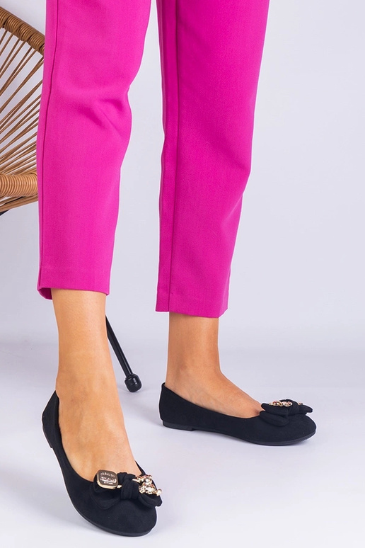 Mustad klassikalised baleriinad...