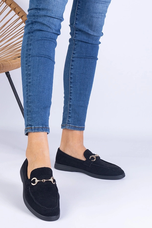 Mustad avatud varbaga kunstnahast...