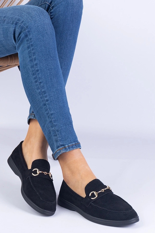 Mustad avatud varbaga kunstnahast...