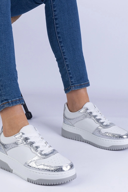 Hõbedased tossud paksu tallaga Undina