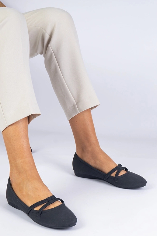 Mustad naiste baleriinad, mis on... Mustad naiste baleriinad, mis on...