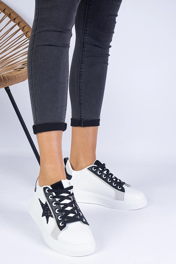 Moransi särava tähega... 2