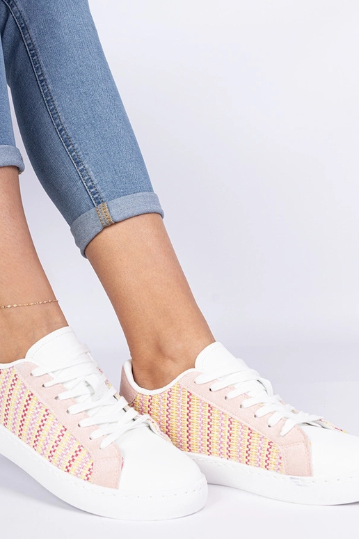 Roosa naiste materjalist tennised... Roosa naiste materjalist tennised...