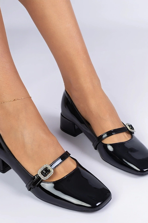 Mustad elegantsed kontsakingad... Mustad elegantsed kontsakingad...