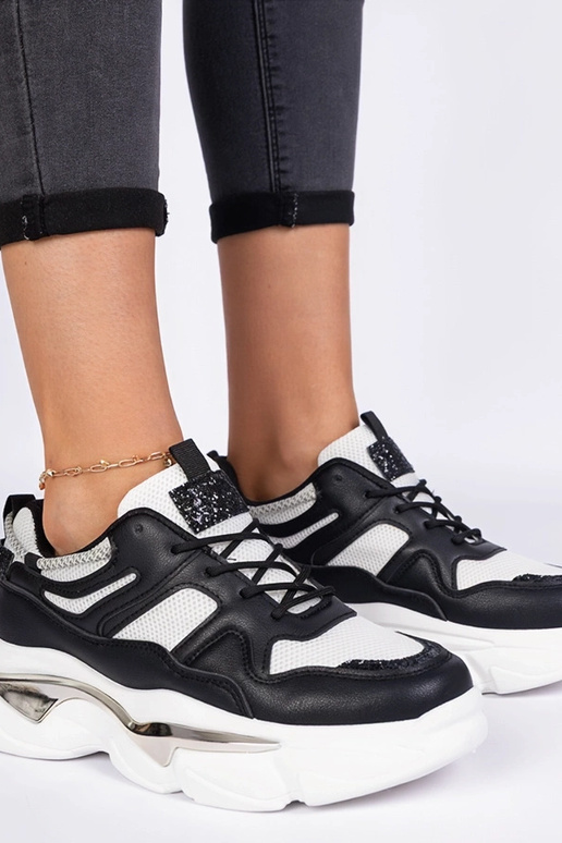 Mustad naiste spordijalatsid Prutto Mustad naiste spordijalatsid Prutto