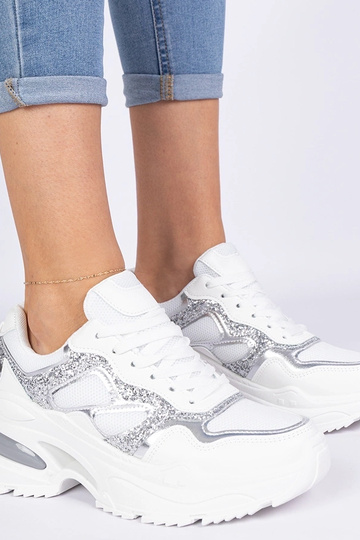 Valged naiste snekerid, mis... 2