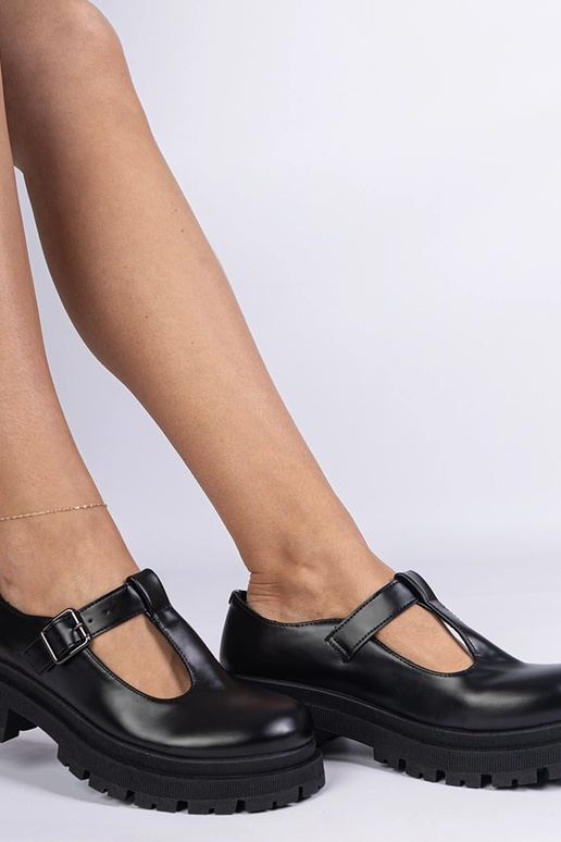 Mustad platvormkingad ökokoest Nella