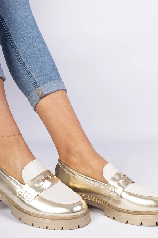 Kuldne naiste mokassiin valge...