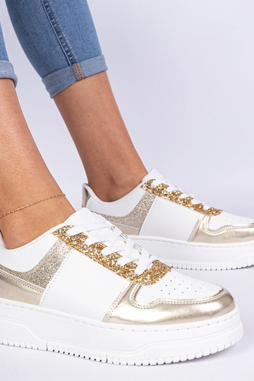 Kuldsete naiste snekerid... 2