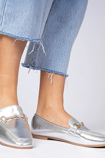 Hõbedased mokassiinid...