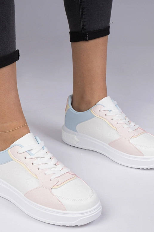 Valged-roosad spordijalatsid...