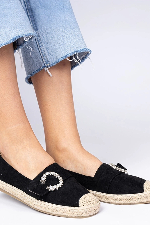 Mustad espadrillid, kaunistatud...