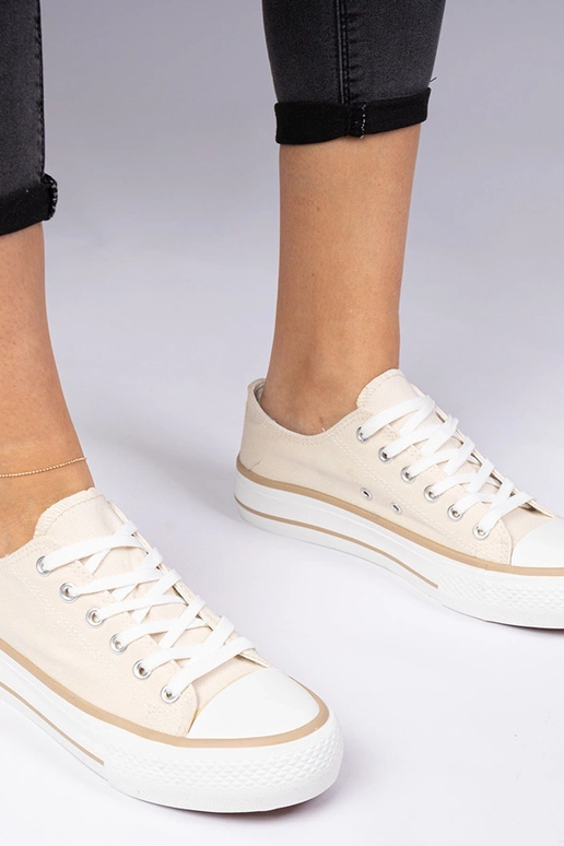 Beezid klassikalised naiste tossud...