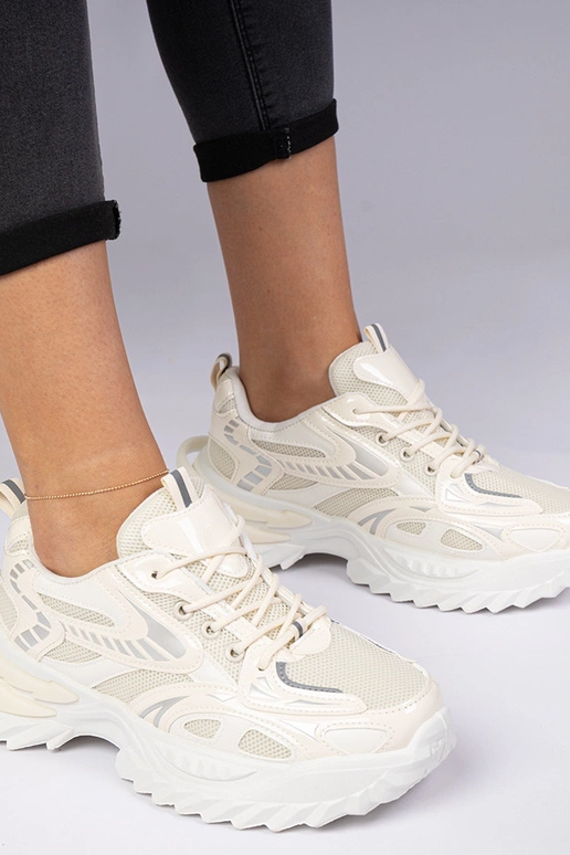 Beezid spordisneakersid massiivsel... Beezid spordisneakersid massiivsel...