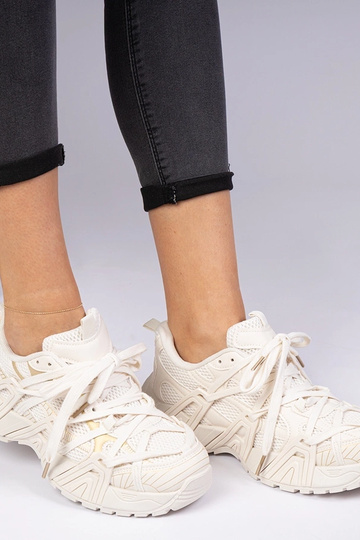 Beezid sneakersid massiivsel taldal Telda 2