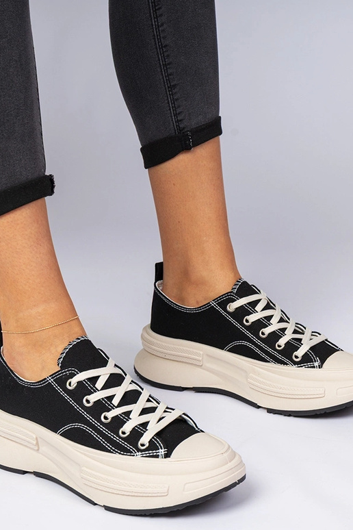 Mustad naiste kangast tossud Katerin