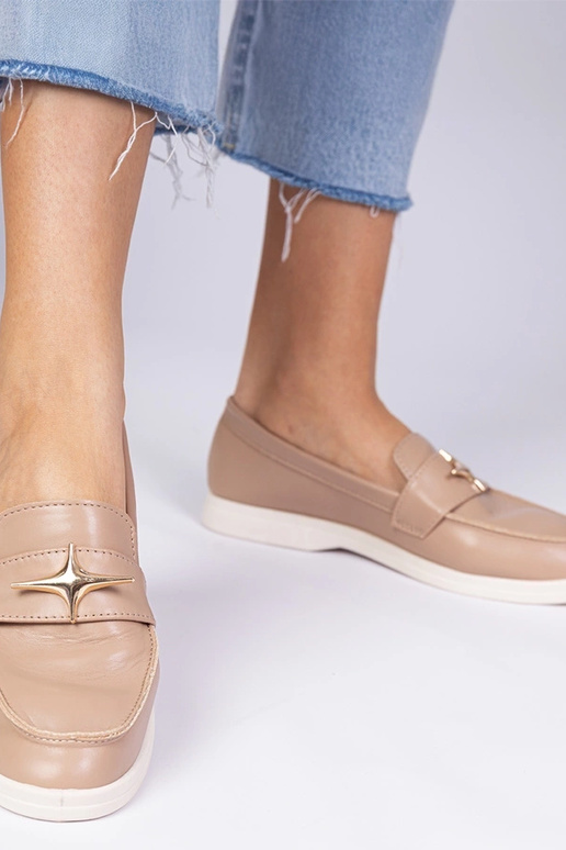 Tumebeežid naiste mokasiinid kuldse...