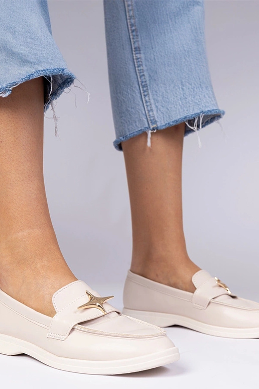 Beežid naiste mokasiinid kuldse...