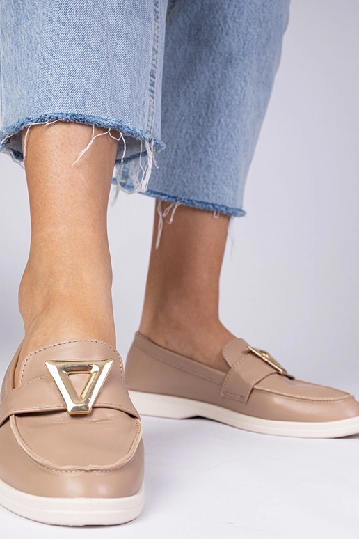 Tumebeežid naiste mokasiinid...