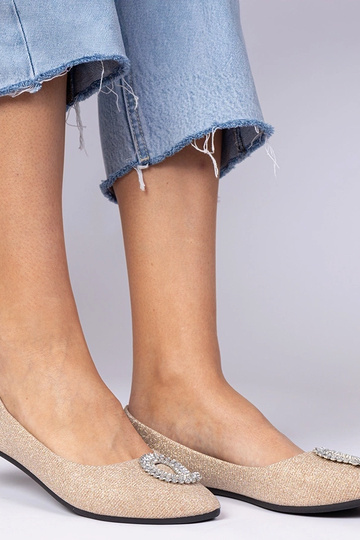 Šampanja värvi naiste...