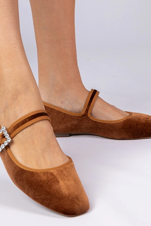 Pruunid naiste veluuri ballerina...