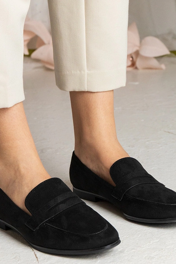 Musta naiste klassikalised... 2