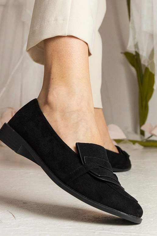 Mustad naiste klassikalised...