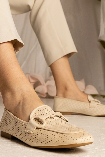 Beežid naiste augu-mustriga... 2