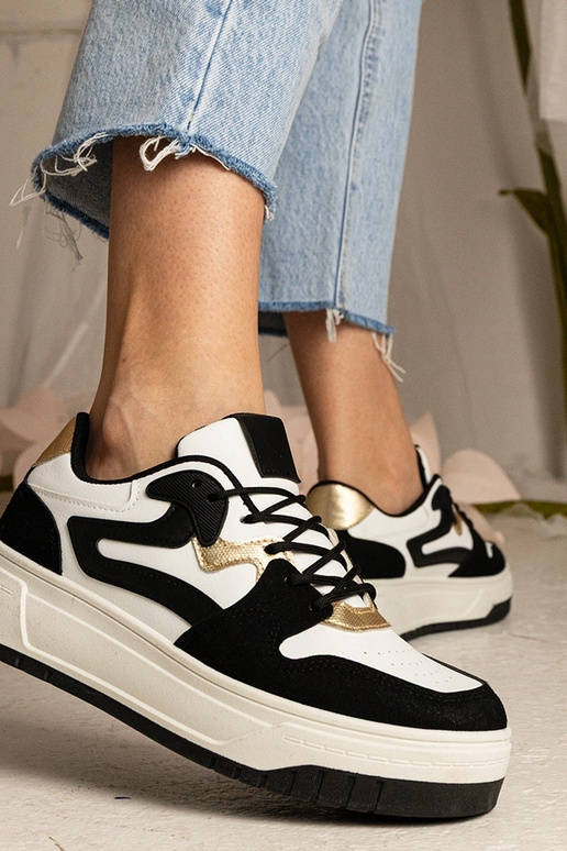 Seisha mustad naiste sportlikud tossud