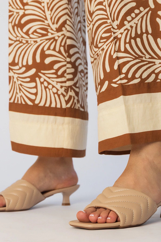 Heleliivakarva sussid madalal...