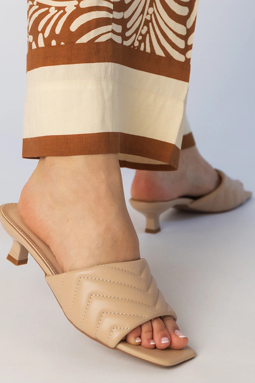 Heleliivakarva sussid madalal...