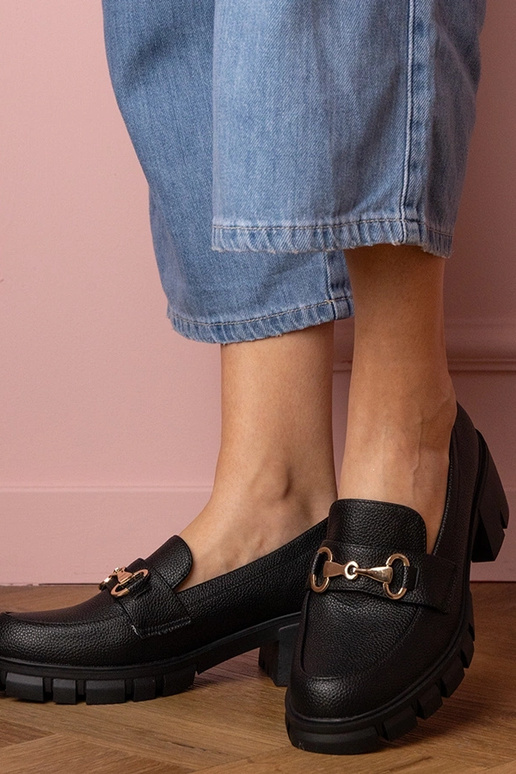 Marela mustad naiste madala kontsaga...