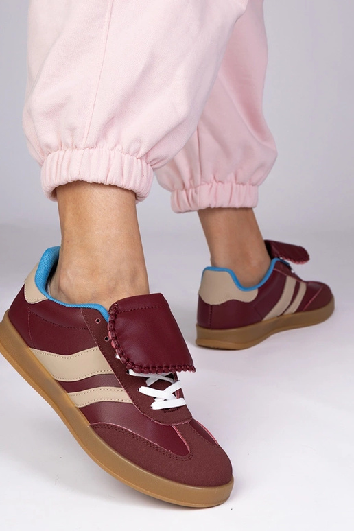 Kirsipunased naiste spordijalatsid,...