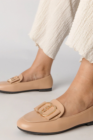 Kreemjad naiste mokasiinid...